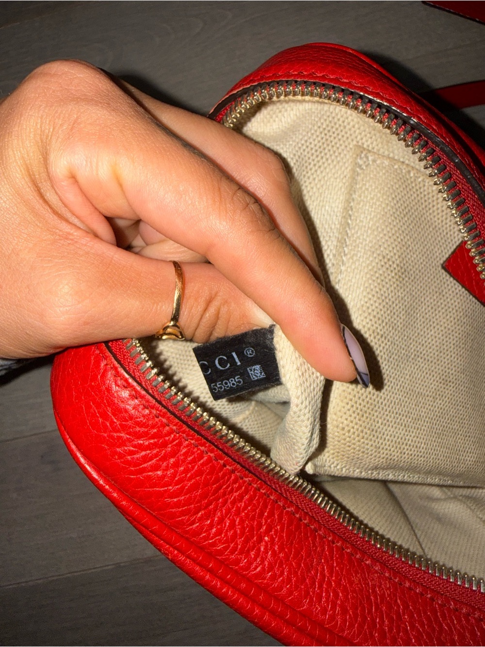 Gucci Soho Disco Leather Crossbody Bag Red - Picture 8 of 13